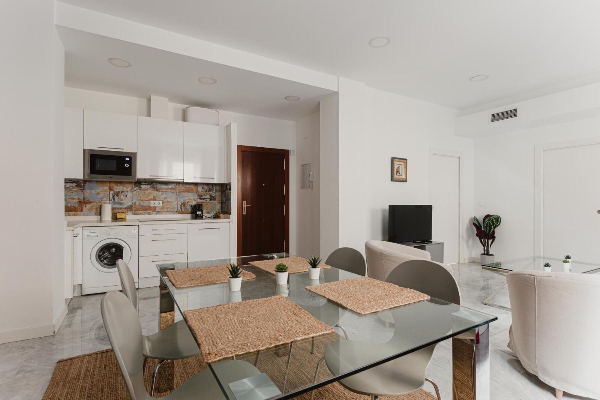 Quiet And Comfortable Fully Renovated Siviglia